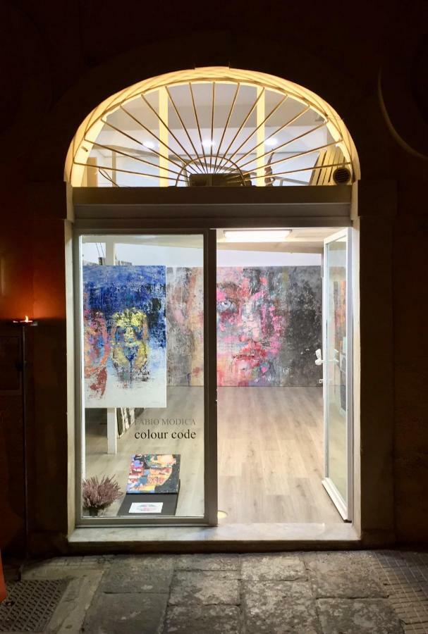 Artroom Garden Noto Bagian luar foto